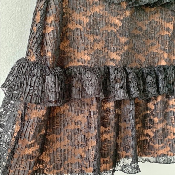 Revolve Majorelle Hockley Off Shoulder Lace Mini Dress Black Gold Extra Large - Picture 8 of 16